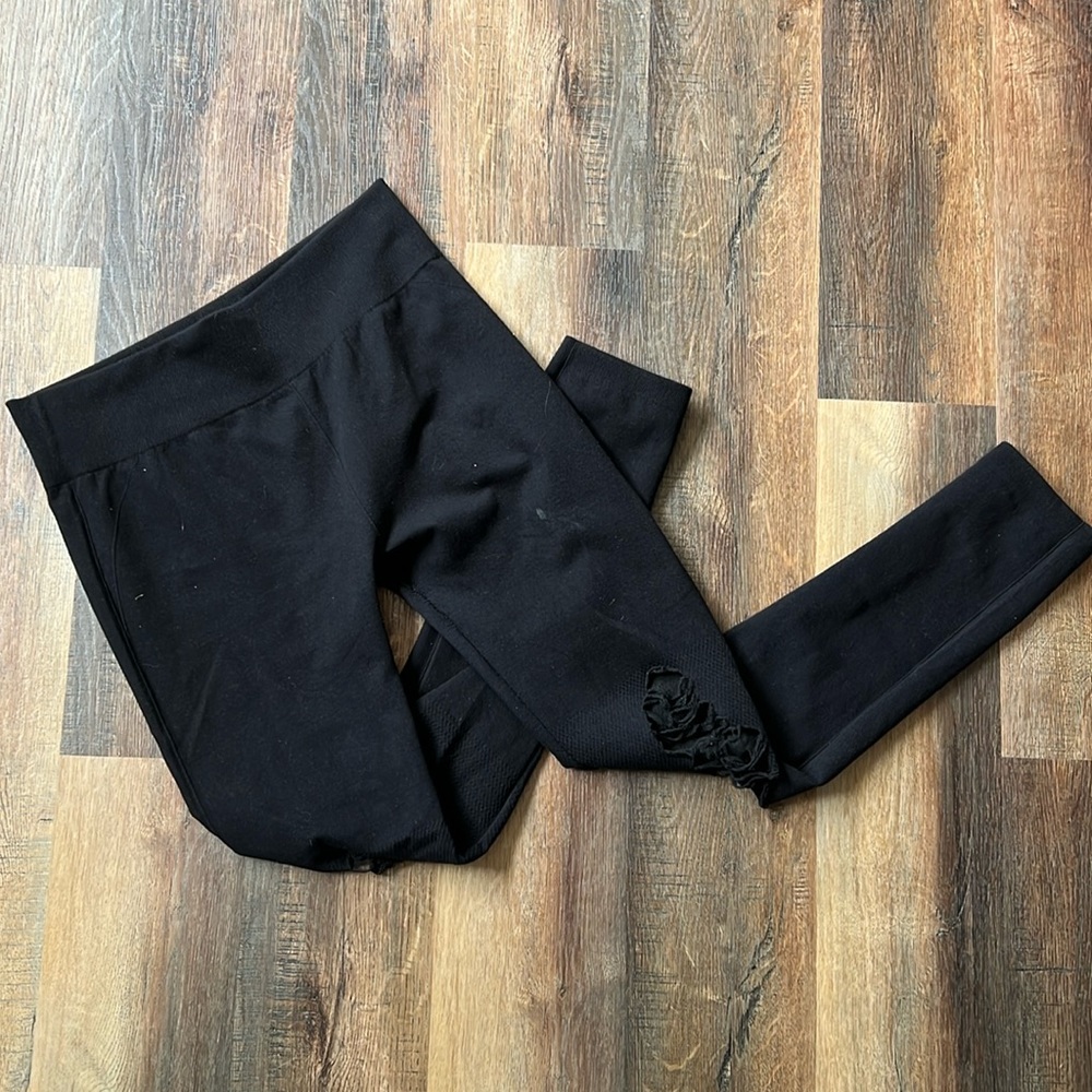 Boom Boom Jeans distressed leggings